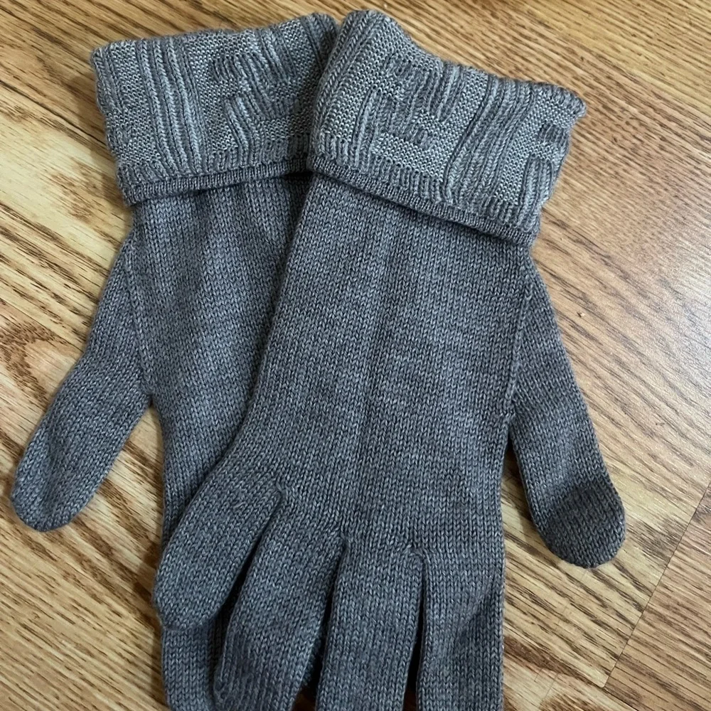 Fendi gloves